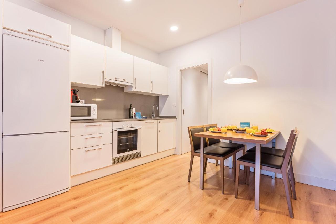 Apartament Sweett - Pare Lainez Barcelona Zewnętrze zdjęcie